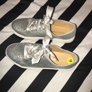 ✨Glitter Tennis Shoes✨